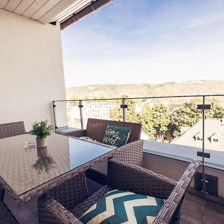 Design Apartment Zentral Fuer 6 In Andernach: Ausblick, Wifi, Kueche Εξωτερικό φωτογραφία